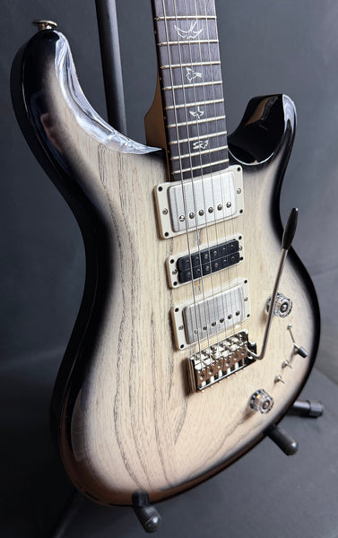 PRS Swamp Ash Special Electric Guitar White Doghair Smokeburst w/ Gig Bag