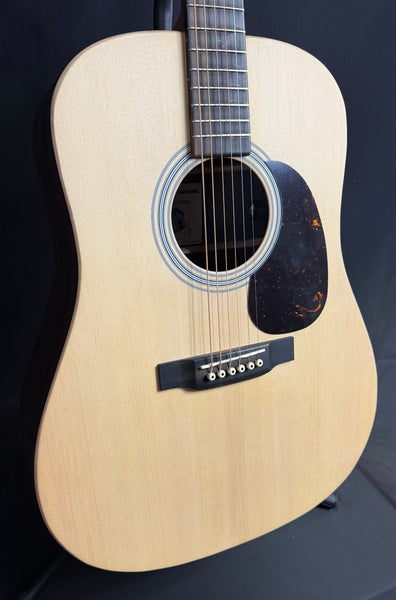 Martin D-X2E Billy Strings Dreadnought Acoustic-Electric Guitar Natural Satin w/ Gig Bag