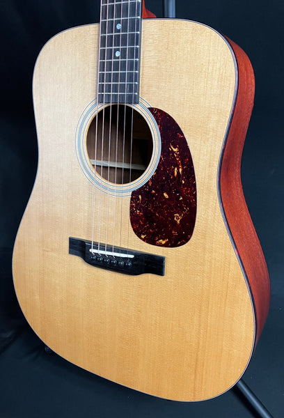 Eastman E1D Dreadnought Acoustic Guitar Natural Satin w/ Soft Case