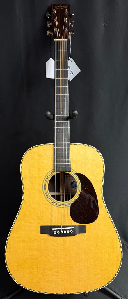 Martin D-28 Billy Strings Dreadnought Acoustic Guitar Vintage Natural Finish w/ Case