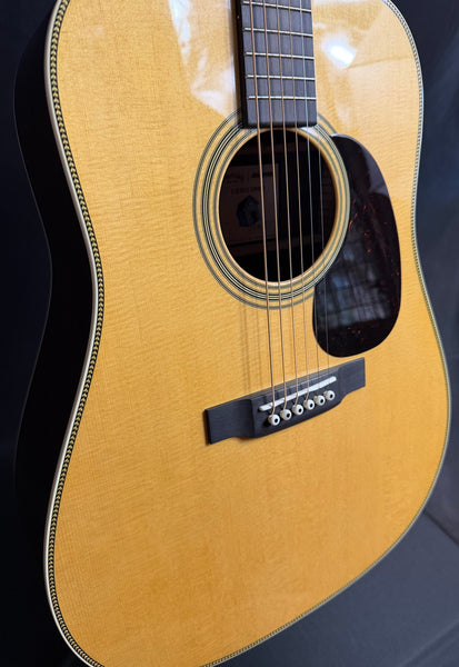 Martin D-28 Billy Strings Dreadnought Acoustic Guitar Vintage Natural Finish w/ Case