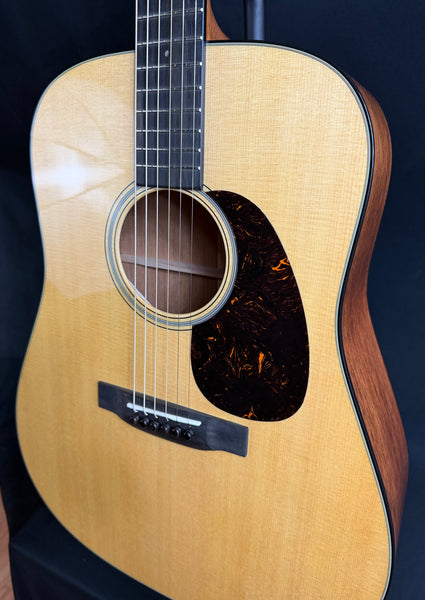 Martin D-18 (2025) Dreadnought Acoustic Guitar Gloss Natural Finish w/ Case