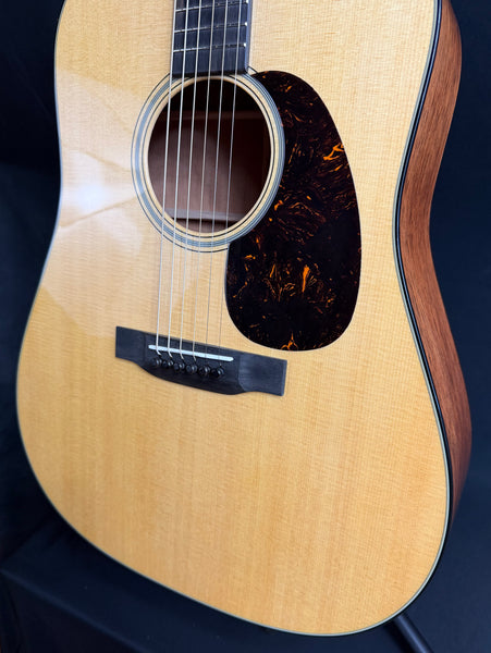 Martin D-18 (2025) Dreadnought Acoustic Guitar Gloss Natural Finish w/ Case