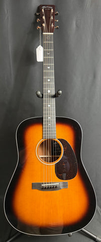 Martin D-18 Molly Tuttle Dreadnought Acoustic Guitar Vintage Sunburst w/ Case