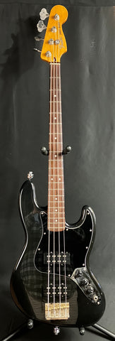 Fender Modern Player Jazz Bass 4-String Bass Guitar Transparent Black