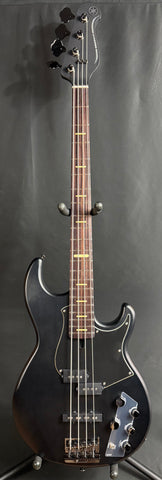Yamaha BB734A Broad Bass 4-String Bass Guitar Translucent Matte Black w/ Gig Bag (049)