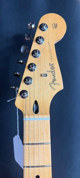 Fender Player II Stratocaster Electric Guitar Transparent Mocha Burst Finish