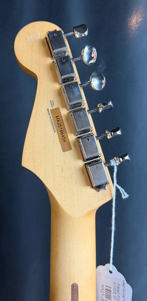Fender Player II Stratocaster Electric Guitar Transparent Mocha Burst Finish