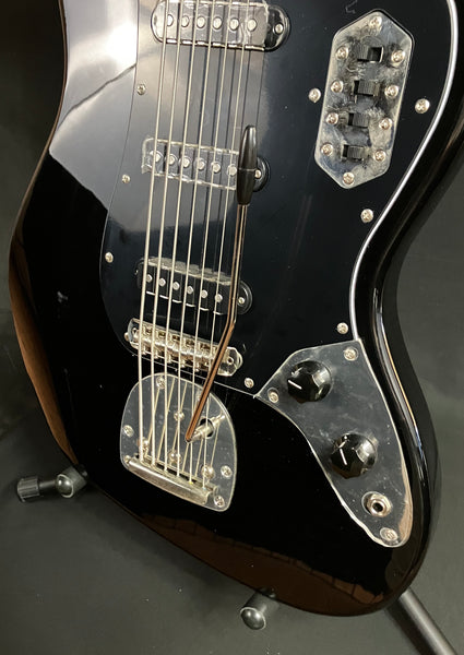 Squier FSR Classic Vibe Bass VI Electric Guitar Gloss Black w/ Matching Headstock