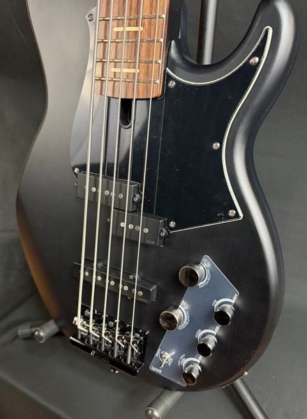 Yamaha BB735A Broad Bass 5-String Bass Guitar Translucent Matte Black w/ Gig Bag (034)