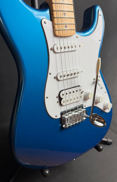 Fender Standard Stratocaster HSS (2025) Electric Guitar Aqua Marine Metallic (950)