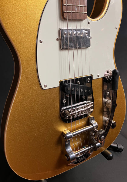 Squier Classic Vibe Custom Telecaster SH Electric Guitar Aztec Gold w/ Bigsby