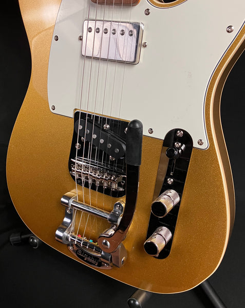 Squier Classic Vibe Custom Telecaster SH Electric Guitar Aztec Gold w/ Bigsby