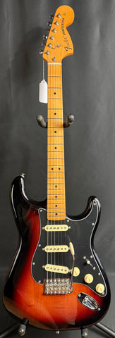 Fender Vintera II '70s Stratocaster Electric Guitar 3-Tone Sunburst w/ Gig Bag (432)