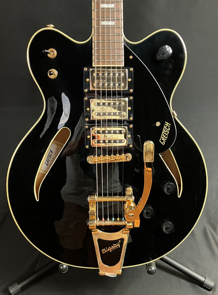 Gretsch G2627TG Center Block 3-Pickup Electric Guitar Gloss Black w/ Gold Hardware (254)