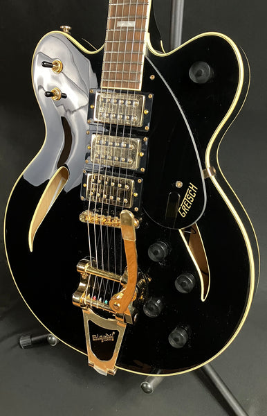 Gretsch G2627TG Center Block 3-Pickup Electric Guitar Gloss Black w/ Gold Hardware (254)