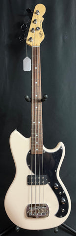 G&L Tribute Fallout Bass 4-String Short Scale Bass Guitar Olympic White