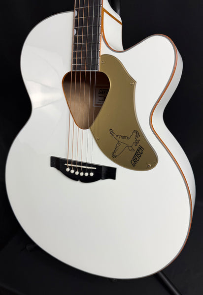 Gretsch G5022CWFE Rancher Falcon Jumbo Acoustic-Electric Guitar Gloss White