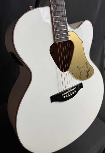 Gretsch G5022CWFE Rancher Falcon Jumbo Acoustic-Electric Guitar Gloss White