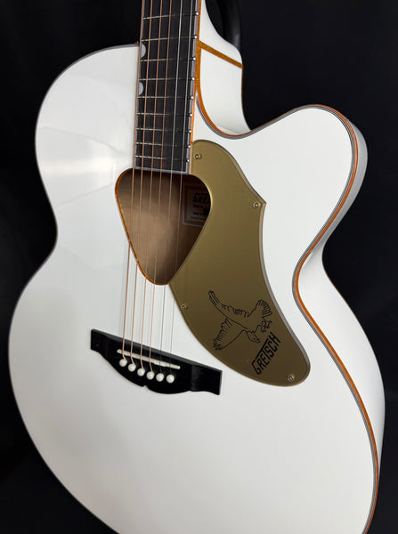 Gretsch G5022CWFE Rancher Falcon Jumbo Acoustic-Electric Guitar Gloss White