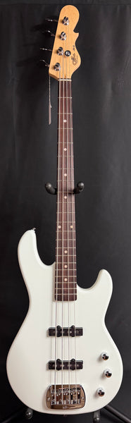 G&L Tribute JB-2 4-String Bass Guitar Sonic Blue Finish