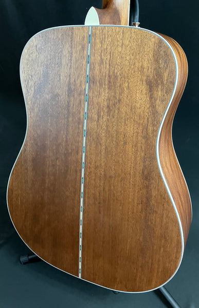 Fender PD-220E Dreadnought Acoustic-Electric Guitar Aged Cognac Burst w/ OHSC
