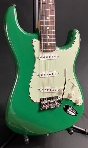 Fender Limited Edition Player II Stratocaster Electric Guitar Forest Green