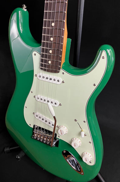 Fender Limited Edition Player II Stratocaster Electric Guitar Forest Green