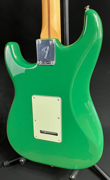 Fender Limited Edition Player II Stratocaster Electric Guitar Forest Green