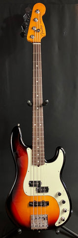 Fender American Ultra Precision Bass 4-String Bass Guitar Ultraburst Finish w/ OHSC