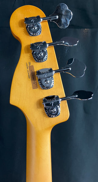 Fender American Ultra Precision Bass 4-String Bass Guitar Ultraburst Finish w/ OHSC