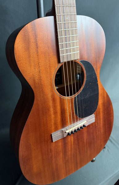 Martin 0-10E Retro Jason Isbell Parlor Acoustic-Electric Guitar Natural w/ Soft Case