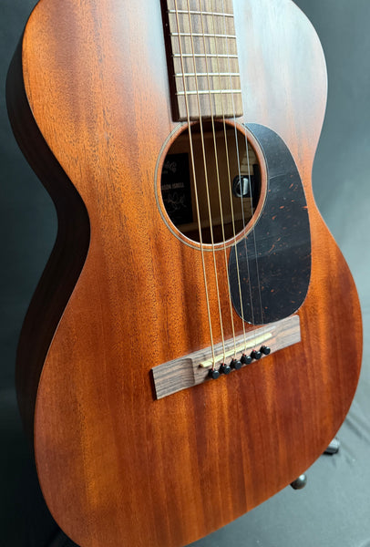 Martin 0-10E Retro Jason Isbell Parlor Acoustic-Electric Guitar Natural w/ Soft Case
