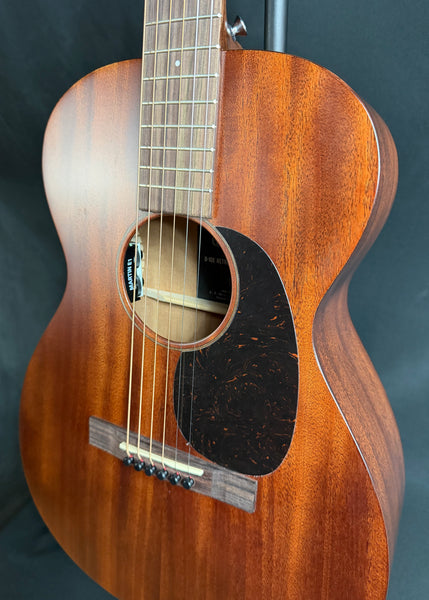 Martin 0-10E Retro Jason Isbell Parlor Acoustic-Electric Guitar Natural w/ Soft Case