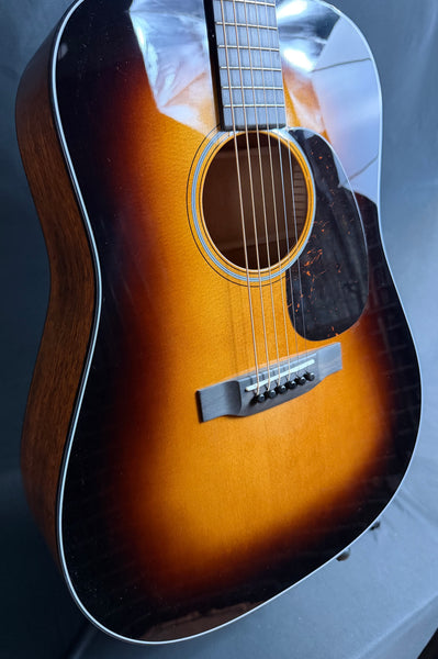 Martin D-18 1935 Sunburst (2026) Dreadnought Acoustic Guitar Sunburst w/ Case