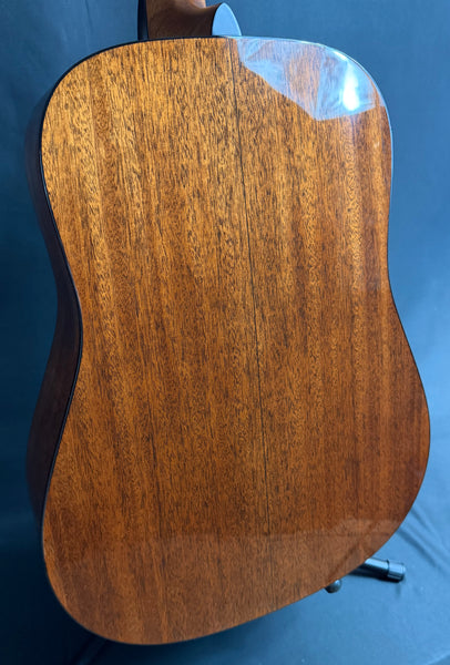 Martin D-18 1935 Sunburst (2026) Dreadnought Acoustic Guitar Sunburst w/ Case