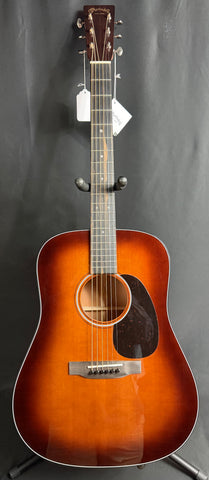 Martin D-18 (2026) 1933 Ambertone Dreadnought Acoustic Guitar w/ Case