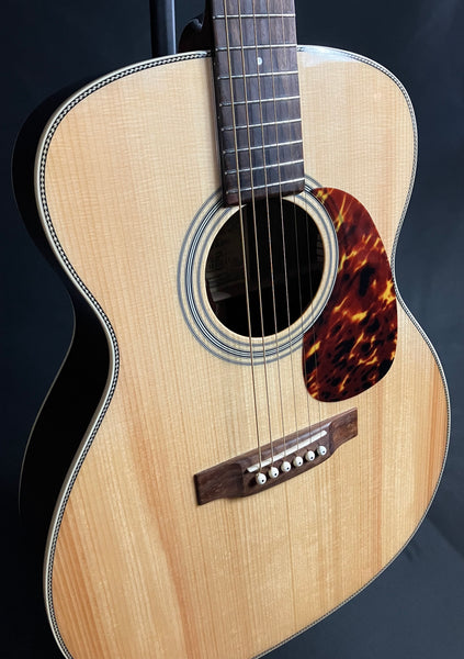 Recording King RO-328 Tonewood Reserve Auditorium Acoustic Guitar Natural w/ LR Baggs iBeam Pickup