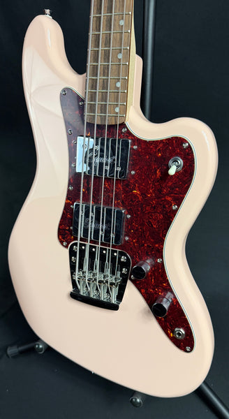 Squier FSR Paranormal Rascal Bass 4-String Bass Guitar Shell Pink Finish (581)