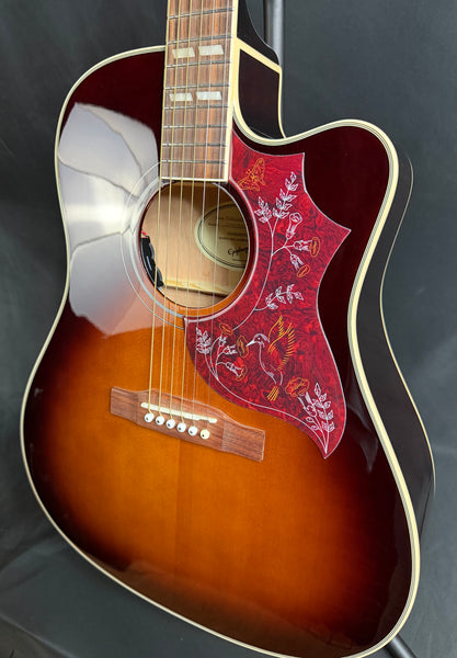 Epiphone Hummingbird Studio EC Dreadnought Cutaway Acoustic-Electric Guitar Vintage Sunburst w/ Case