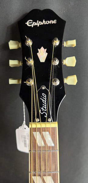 Epiphone Hummingbird Studio EC Dreadnought Cutaway Acoustic-Electric Guitar Vintage Sunburst w/ Case