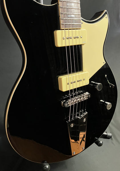 Yamaha RSS02T Revstar Standard Electric Guitar Gloss Black Finish w/ Gig Bag (030)