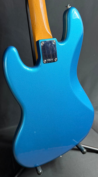 Fender Vintera II '60s Jazz Bass 4-String Bass Guitar Lake Placid Blue Finish