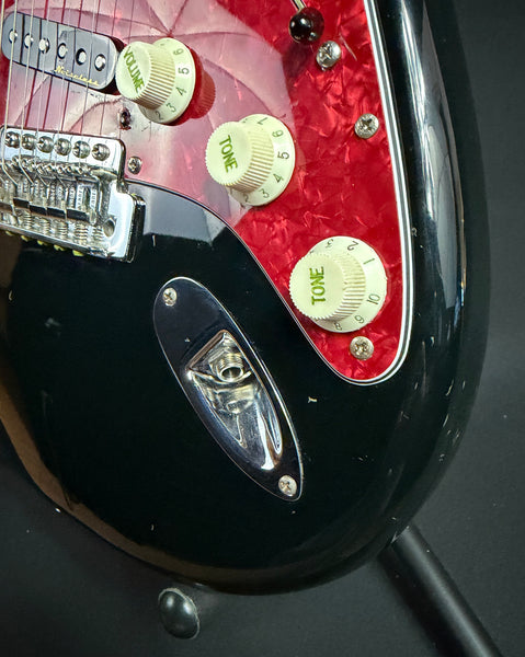 1993 Fender Standard Stratocaster Electric Guitar Gloss Black w/ Noiseless Pickups