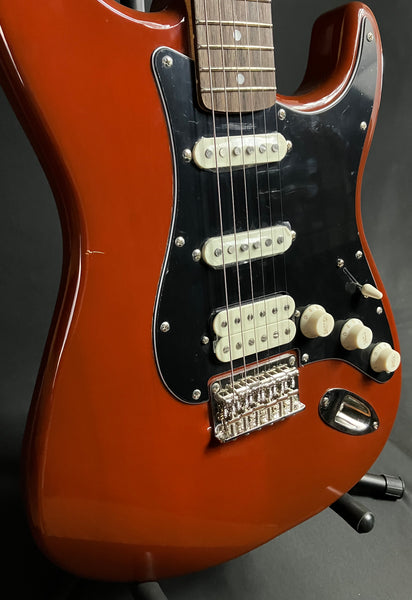 Squier Classic Vibe '70s Stratocaster HT HSS Hardtail Electric Guitar Mocha