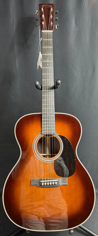 Martin 000-28 1933 Ambertone (2026) Auditorium Acoustic Guitar Ambertone w/ Case