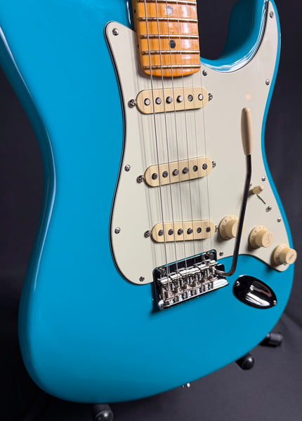 Fender American Professional II Stratocaster Electric Guitar Miami Blue w/ OHSC