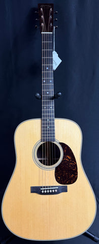 Martin D-28 (2025) Dreadnought Acoustic Guitar Gloss Natural Finish w/ Case