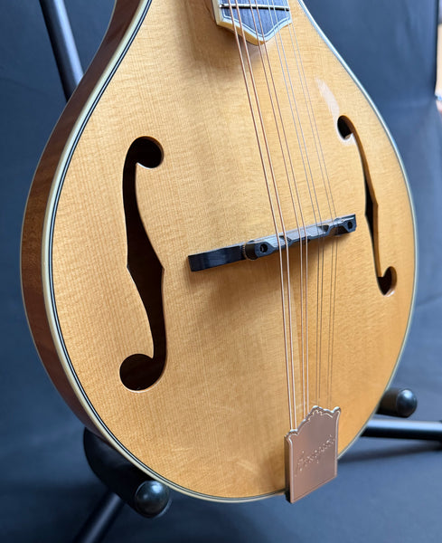 Bourgeois M5-A A-Style Mandolin Aged Tone Adirondack Blonde w/ Case