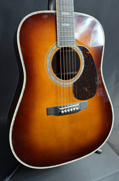 Martin D-41 (2026) 1933 Ambertone Dreadnought Acoustic Guitar Ambertone w/ Case